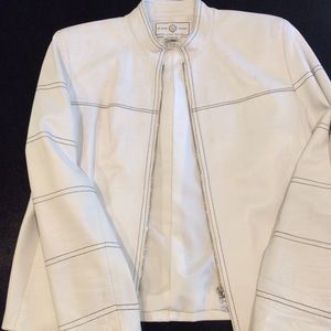 Wonderful Vintage St John Sport Italian Nappa Leather Jacket. Size Small.